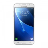 Смартфон Samsung Galaxy J7 SM-J710F