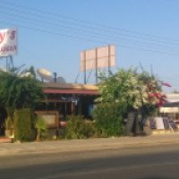 Ресторан-бар Tony's Cyprus Tavern (Кипр, Паралимни)