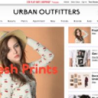 Urbanoutfitters.com - американский интернет-магазин одежды, обуви, аксессуаров, мебели и электроники