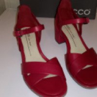 Босоножки Ecco Shape 35 Block Sandal
