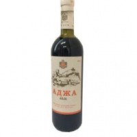 Вино красное полусладкое Крымский винный дом "Аджа"