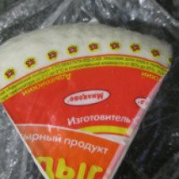 Сырный продукт Милково Адыгейский особый 45%