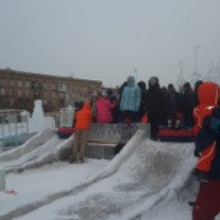 Ледяная горка в парке Победы на Поклонной горе (Россия, Москва)