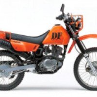 Мотоцикл Suzuki DF 200