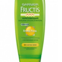 Укрепляющий бальзам-ополаскиватель для волос Garnier Fructis "Блонд-уход"