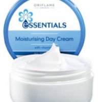 Крем для лица Oriflame Essentials Moisturising Day Cream