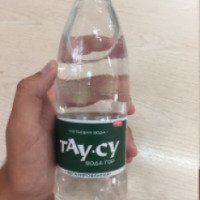 Питьевая негазированная вода "Тау-Су"