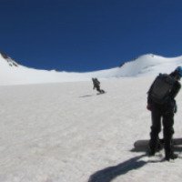 Катание на леднике по Караколом (Киргизия)