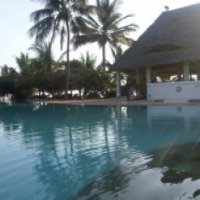 Отель Uroa Bay Beach Resort 4* 