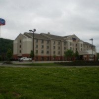 Отель Fairfield Inn&Suites Marriott 