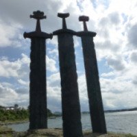 Монумент "Мечи в камне" (Норвегия, Ставангер)