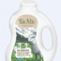 Экологичное жидкое средство для стирки деликатных тканей Bio Mio