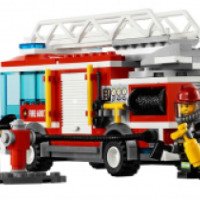 Конструктор Lego City "Пожарная машина" 60002