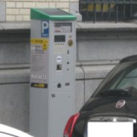 Парковка легковых машин в Брюсселе (Бельгия, Брюссель)