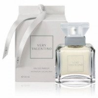 Духи Valentino "Very Valentino"