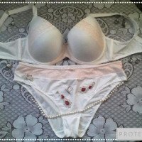 Комплект женского нижнего белья Faberlic Amira