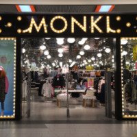 Магазин одежды "Monki" (Россия, Санкт-Петербург)