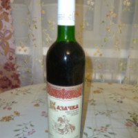 Вино столовое красное полусладкое Янтарное "Казачка"