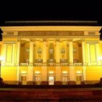 Казахский государственный академический театр оперы и балета им. Абая (Казахстан, Алматы)
