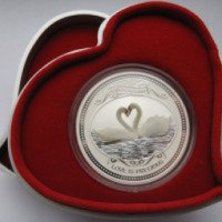 Серебряная коллекционная монета New Zealand Mint "Любовь драгоценна"