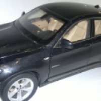 Радиоуправляемая машинка BMW X6 1 к 18 Kyosho