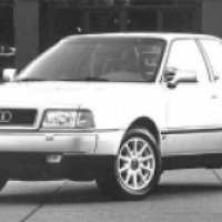 Автомобиль Audi 90 седан