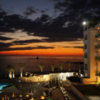 Отель King Evelthon Beach Hotel & Resort 5* 