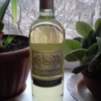 Вино виноградное натуральное белое полусладкое "Villa Pampini"