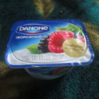 Творожный десерт Danone Лесные ягоды