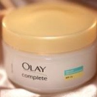 Крем для чувствительной кожи Olay Complete