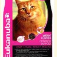 Корм для кошек Eukanuba Adult for overweight & sterilised cats