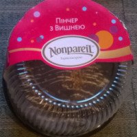 Торт Nonpareil Пинчер с вишней
