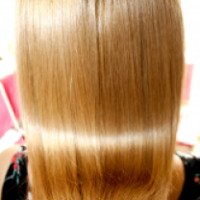 Процедура керанинового выравнивания волос
