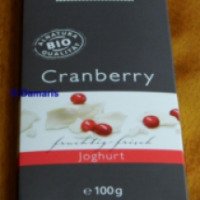 Белый шоколад Alnatura Cranberry Yaourt
