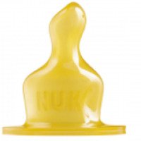 Соска для бутылочки Nuk ортодонтическая с воздушным клапаном "антиколиковая"