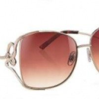 Солнцезащитные очки Avon "Летняя прогулка"