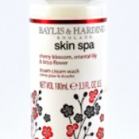 Гель для душа Baylis & Harding Skin Spa Cherry Blossom, Oriental Lilly & Lotus Flower