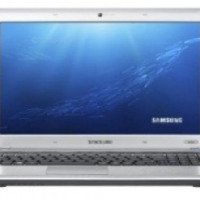 Ноутбук Samsung NP-RV520-SONRU