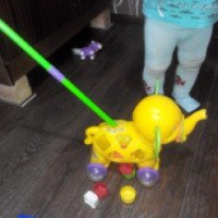 Развивающая игрушка-каталка Toys Слоненок