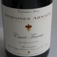 Вино красное полусладкое Domaines Arnaud Cuvee Finesse