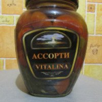 Ассорти Vitalina из томатов и огурцов