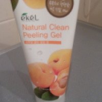 Пилинг-скатка Ekel Natural Clean Peeling Gel "Абрикос"