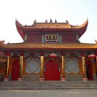 Буддийский храм Озарения "Пуджао" в Харбине 