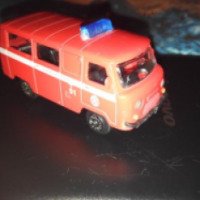 Коллекционная модель Welly "Пожарная машина"
