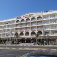 Отель The Three Corners Royal Star Beach Resort 4* 
