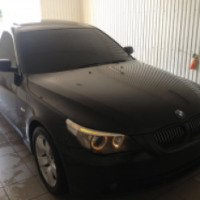 Автомобиль BMW 525xi седан