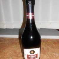 Вино игристое розовое "Золотая балка" Krim Classic