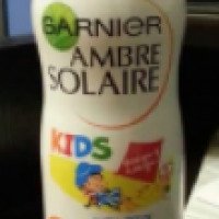 Детский солнцезащитный сухой спрей Garnier Ambre Solaire Kids SPF 50 Анти-песок