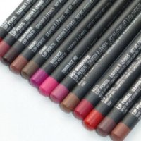 Контурный карандаш для губ MAC Lip pencil crayon a levres