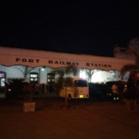 Железнодорожный вокзал (Шри-Ланка, Коломбо)